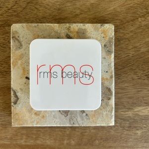 RMS Beauty ReDimension Hydra Powder Blush in the shade Maidens Blush.